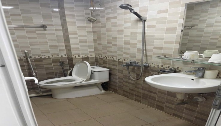 Cho thuê nhà ngõ 28 Thái Hà, 30m2, 4 tầng, 4 ngủ, 3 WC, 14.5 Triệu - VP công ty, KD onl, ở gđ, nhóm